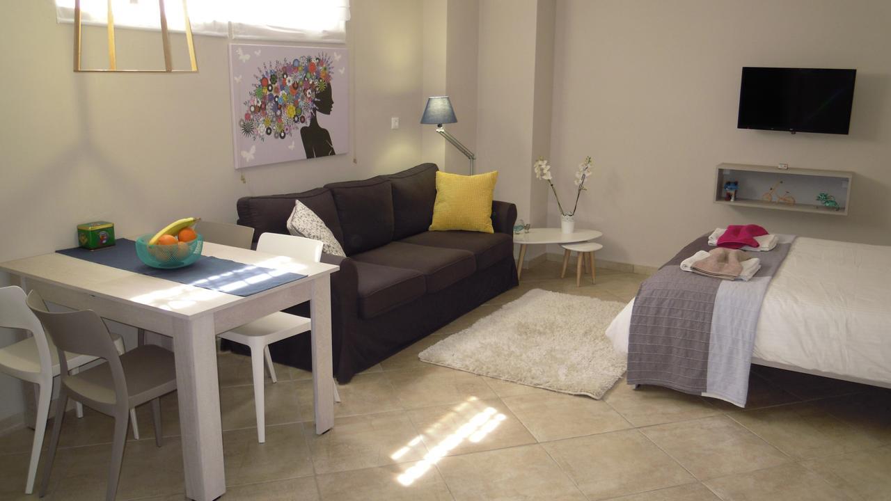 Smile Studio Като Дарацо Екстериор снимка